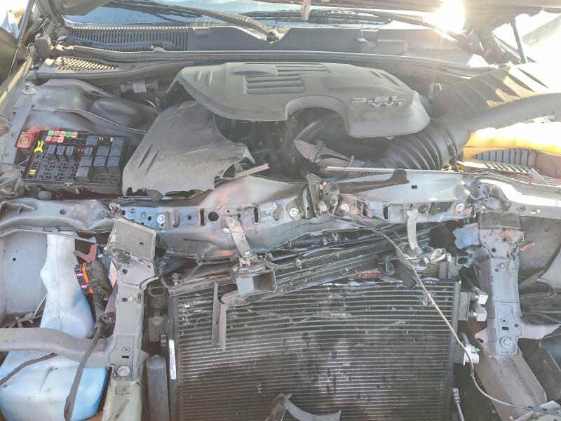 Photo 11 from auction – 2018 DODGE CHALLENGER with VIN 2C3CDZAG7JH171413