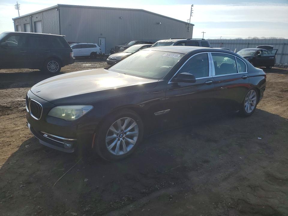 BMW 740 2013 with VIN WBAYE4C58DD137136 - Photo from auction