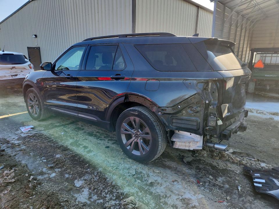 Фото 2 с аукциона – 2023 FORD EXPLORER с VIN 1FMSK8DH9PGA21993
