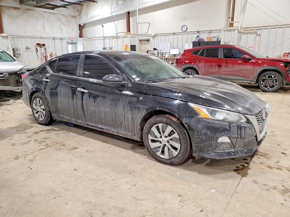 Photo 4 from auction – 2020 NISS ALTIMA with VIN 1N4BL4BV4LC248891