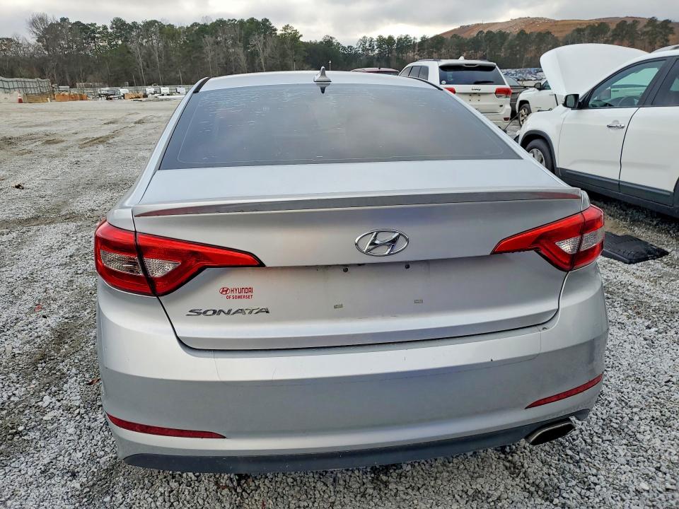 Photo 6 from auction – 2015 HYUNDAI SONATA with VIN 5NPE24AF3FH235532