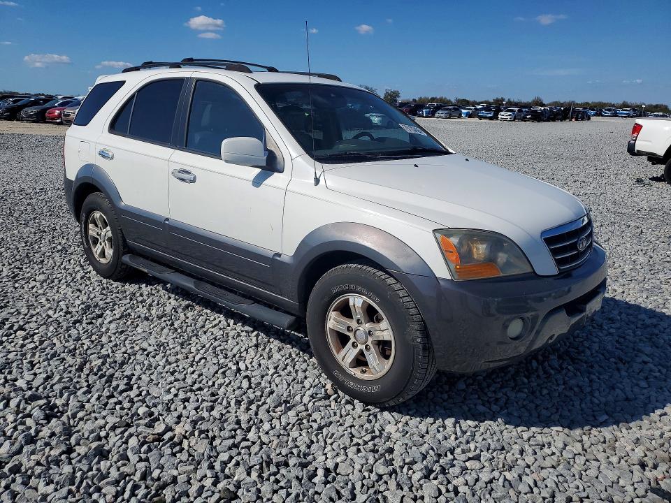 Photo 4 from auction – 2007 KIA SORENTO with VIN KNDJD736775705568