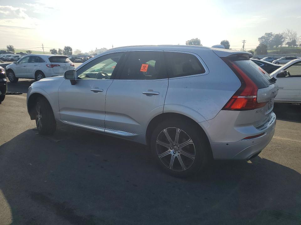 Photo 2 from auction – 2019 VOLVO XC60 with VIN YV4A22RL3K1377987