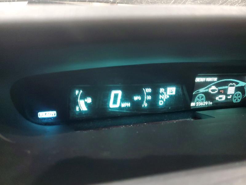 Photo 9 from auction – 2010 TOYOTA PRIUS with VIN JTDKN3DU0A0147185