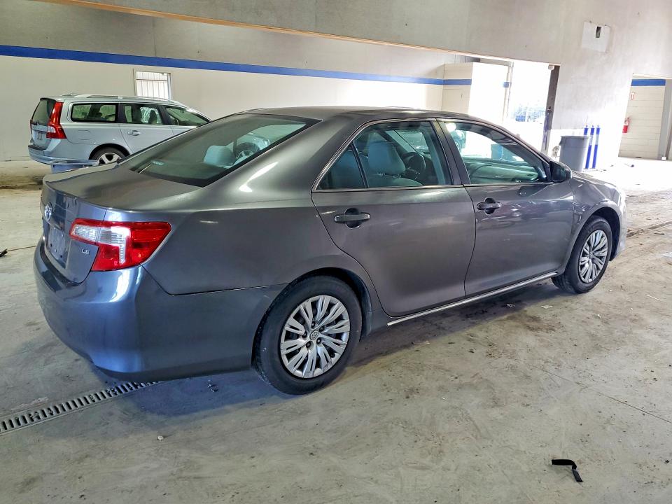 Photo 3 from auction – 2013 TOYOTA CAMRY with VIN 4T1BF1FK6DU289157