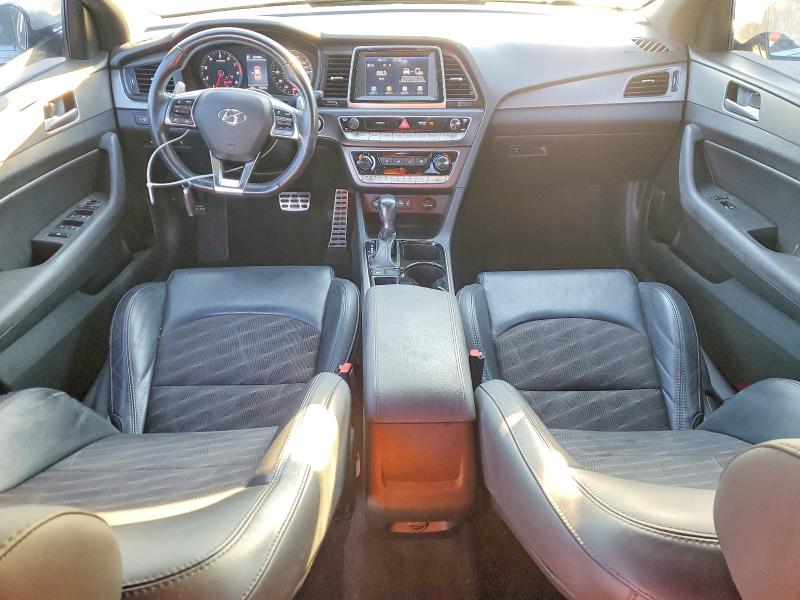 Photo 8 from auction – 2018 HYUNDAI SONATA with VIN 5NPE34AF9JH683165