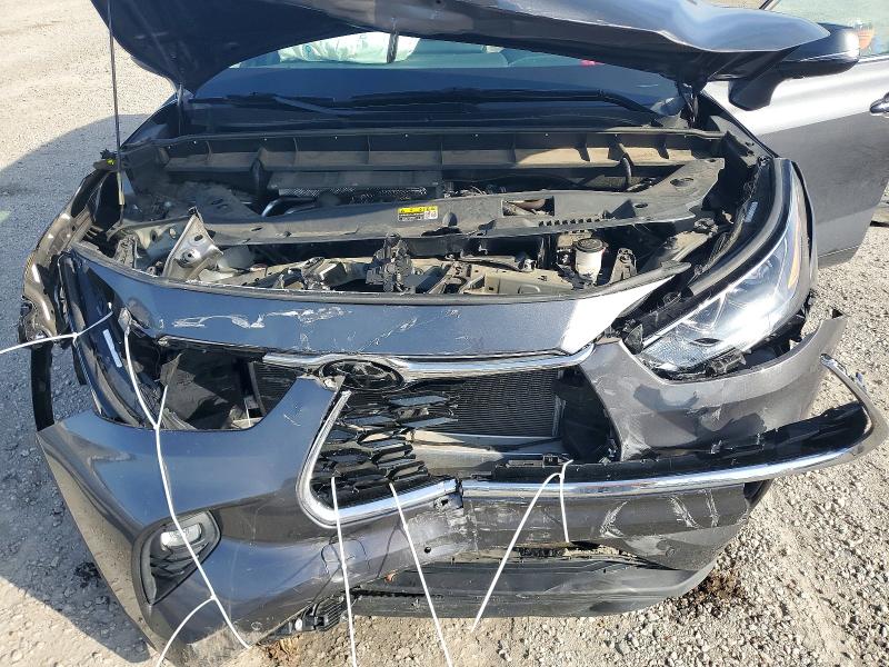 Photo 12 from auction – 2023 TOYOTA HIGHLANDER with VIN 5TDKDRAH1PS514999