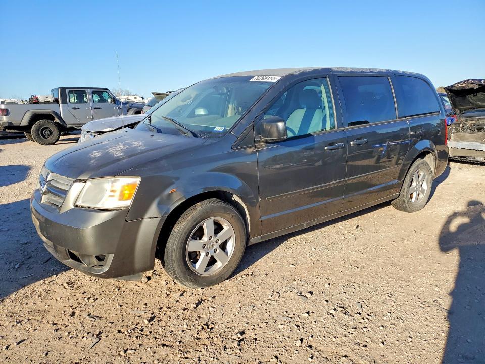 DODGE CARAVAN 2010 with VIN 2D4RN4DE2AR273148 - Photo from auction