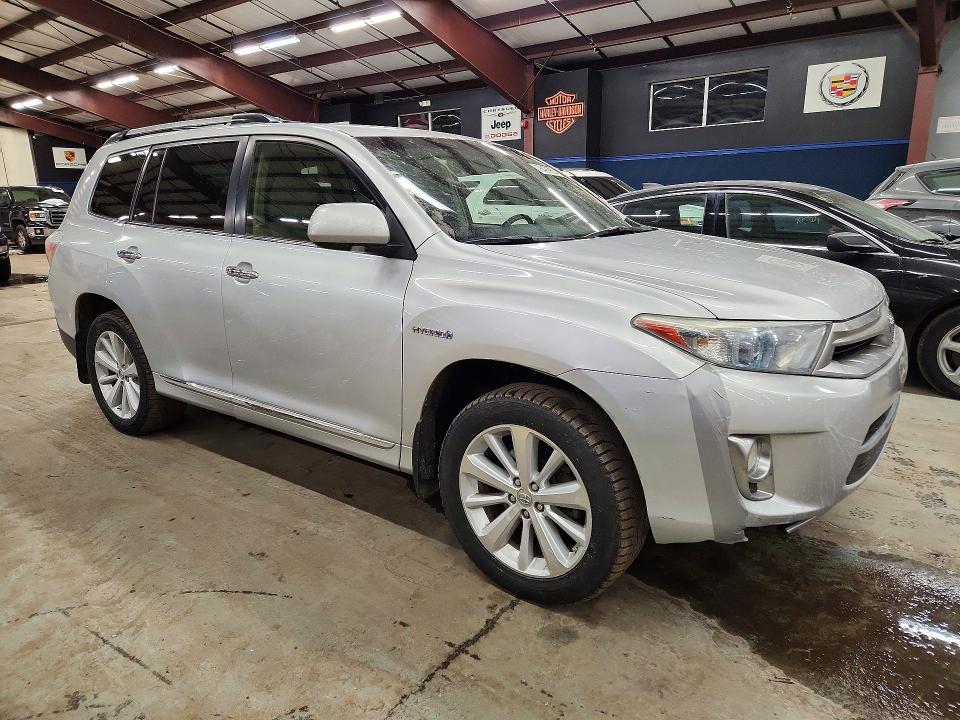 Photo 4 from auction – 2013 TOYOTA HIGHLANDER with VIN JTEDC3EH2D2019065