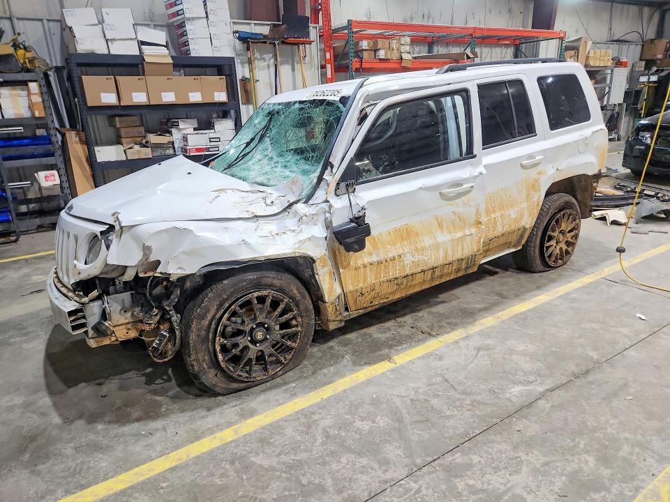 JEEP PATRIOT 2015 with VIN 1C4NJPBB5FD318062 - Photo from auction