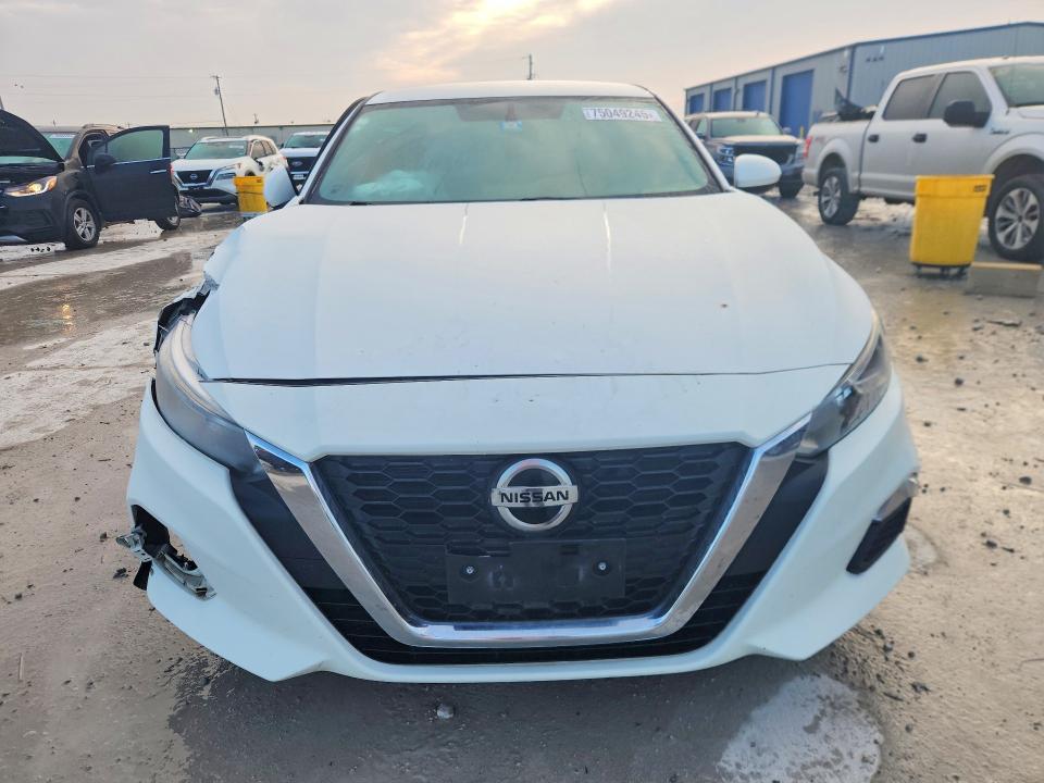 Photo 5 from auction – 2020 NISSAN ALTIMA with VIN 1N4BL4BVXLC141358