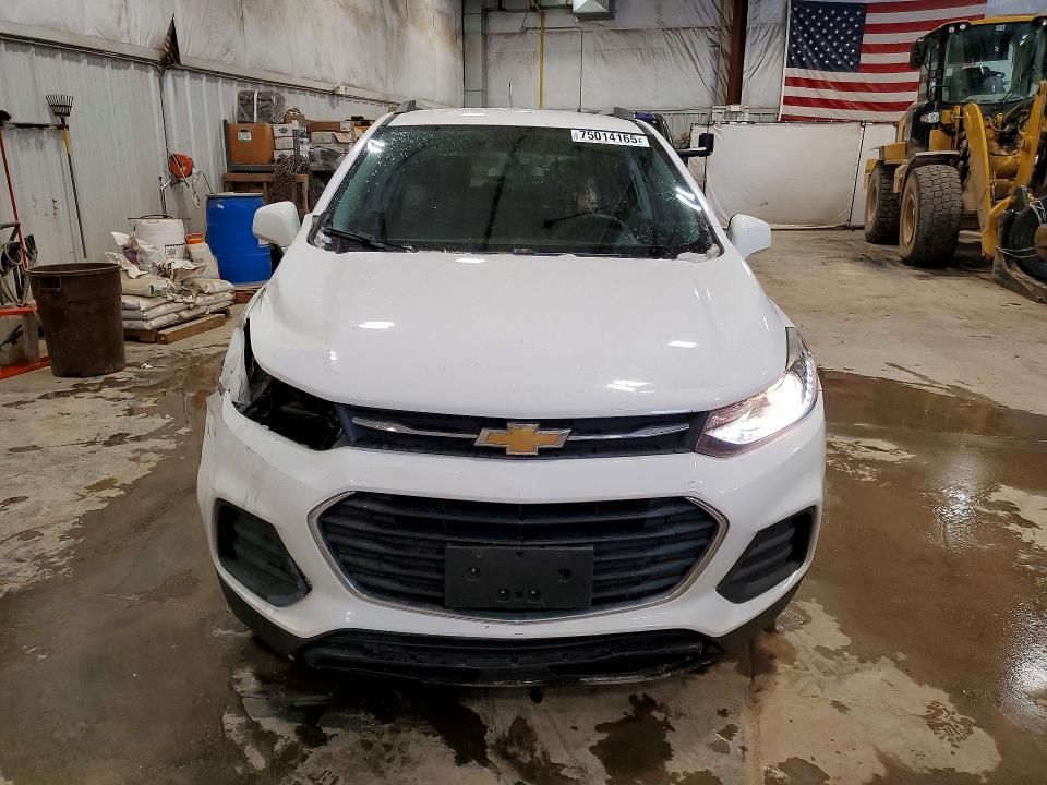 Photo 5 from auction – 2017 CHEVROLET TRAX 1LT with VIN 3GNCJPSB3HL146612
