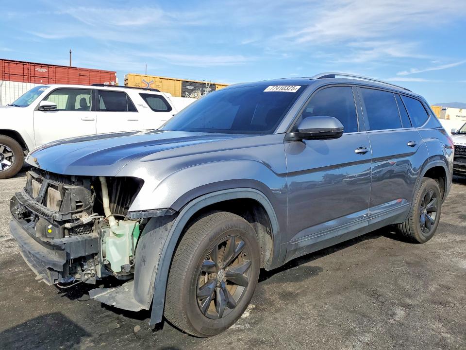 VOLKSWAGEN ATLAS 2018 with VIN 1V2CR2CA5JC567502 - Photo from auction
