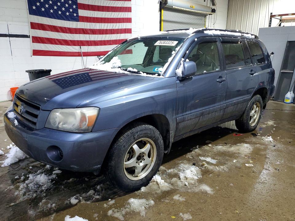 Zdjęcie 1 z aukcji – 2005 TOYOTA HIGHLANDER z VIN JTEHD21A750040010