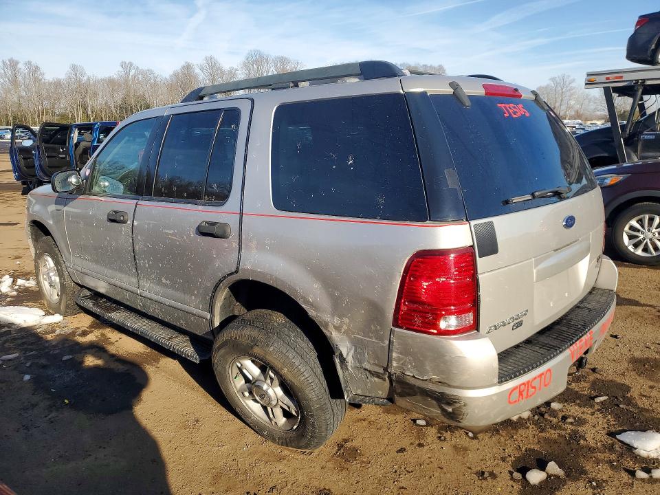 Photo 2 from auction – 2005 FORD EXPLORER X with VIN 1FMZU73K75UA42307