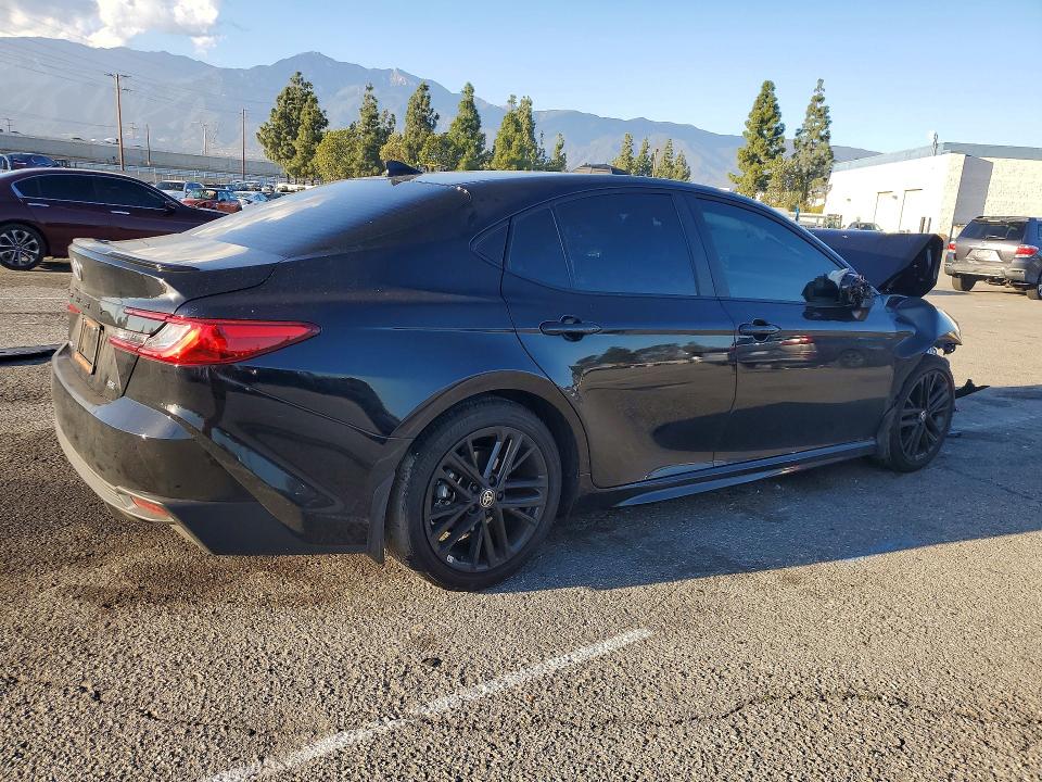 Photo 3 from auction – 2026 TOYOTA CAMRY with VIN 4T1DAACK7TU231469