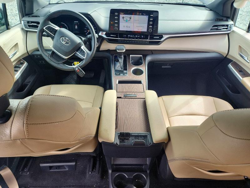 Photo 8 from auction – 2021 TOYOTA SIENNA with VIN 5TDYRKEC4MS018043