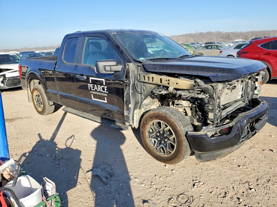 Photo 4 from auction – 2022 FORD F150 with VIN 1FTEX1CB5NKD56329