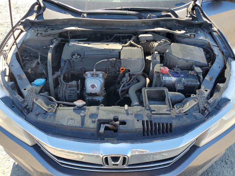 Photo 11 from auction – 2017 HONDA ACCORD EX with VIN 1HGCR2F79HA182453