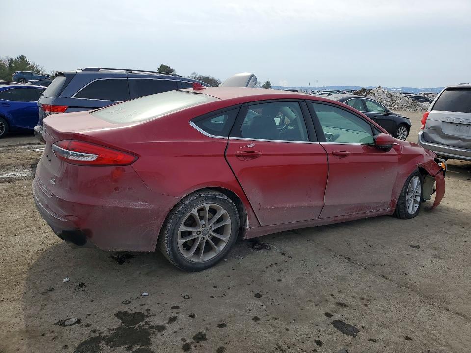 Photo 3 from auction – 2020 FORD FUSION with VIN 3FA6P0HD5LR121906