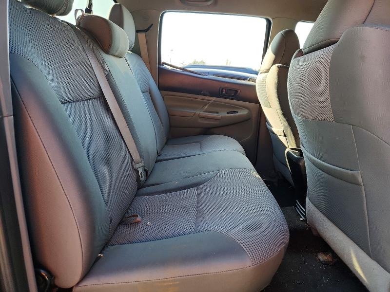 Photo 10 from auction – 2015 TOYOTA TACOMA with VIN 5TFJU4GN4FX080968
