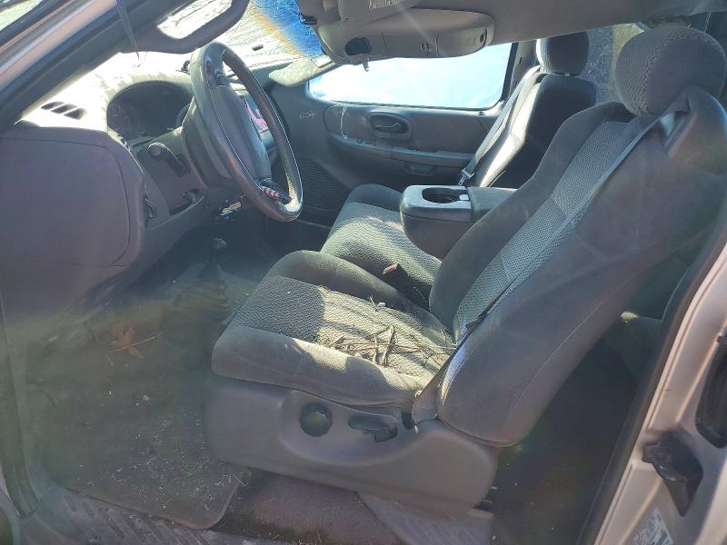 Photo 7 from auction – 2002 FORD F150 with VIN 1FTRX18L02NA61989