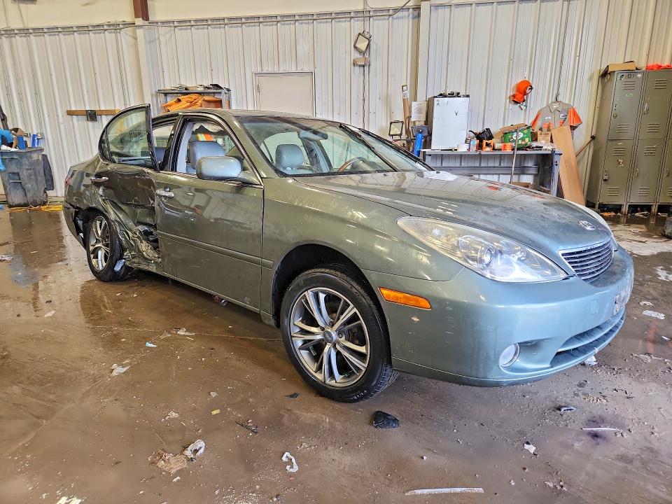 Фото 4 с аукциона – 2005 LEXUS ES 330 с VIN JTHBA30G555103542