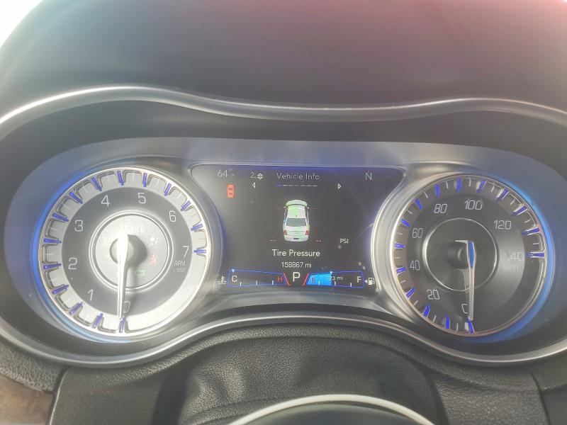 Photo 9 from auction – 2016 CHRYSLER 300C with VIN 2C3CCAEG0GH207501
