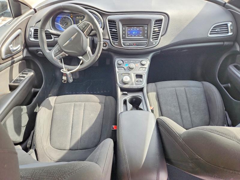 Photo 8 from auction – 2017 CHRYSLER 200 with VIN 1C3CCCFB7HN503431