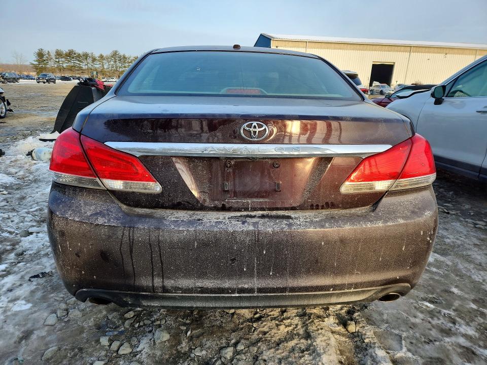 Photo 6 from auction – 2011 TOYOTA AVALON with VIN 4T1BK3DB8BU389140