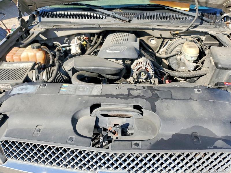 Photo 11 from auction – 2005 CHEVROLET SILVERADO with VIN 2GCEC13T951202145