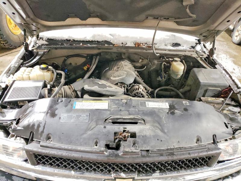 Photo 11 from auction – 2001 CHEVROLET SILVERADO with VIN 1GCHK29U51E317436