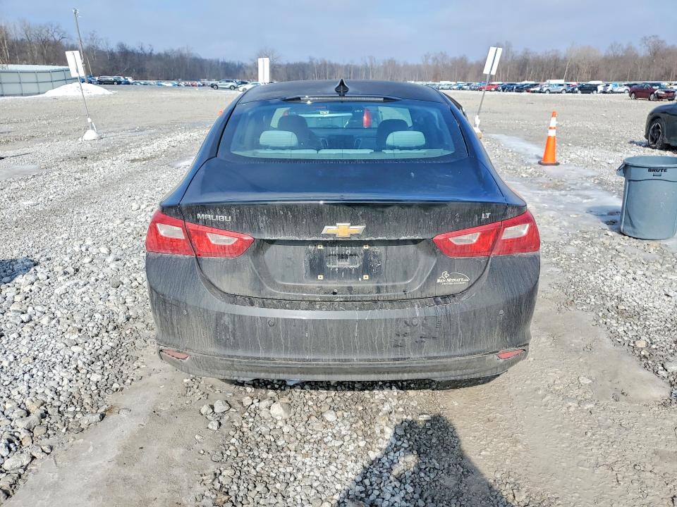 Photo 6 from auction – 2017 CHEVROLET MALIBU with VIN 1G1ZE5ST5HF258237