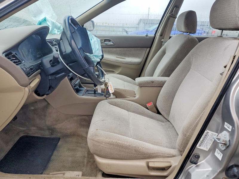 Photo 7 from auction – 1997 HONDA ACCORD with VIN 1HGCD5605VA030975