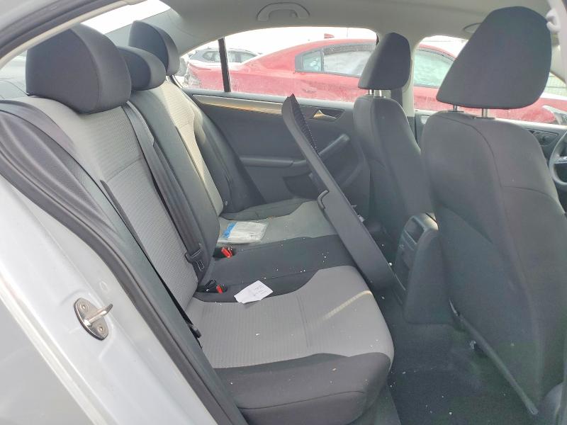 Photo 10 from auction – 2017 VOLKSWAGEN JETTA with VIN 3VW2B7AJ9HM254251