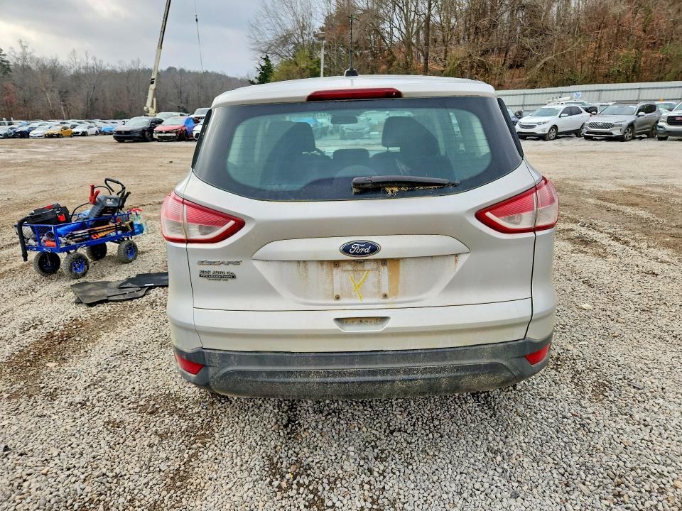 Photo 6 from auction – 2016 FORD ESCAPE with VIN 1FMCU0F77GUC73571