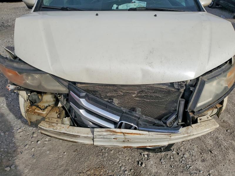 Photo 12 from auction – 2016 HONDA ODYSSEY with VIN 5FNRL5H69GB047107