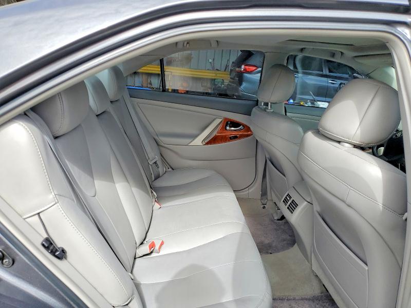Photo 10 from auction – 2011 TOYOTA CAMRY with VIN 4T1BK3EK9BU631139