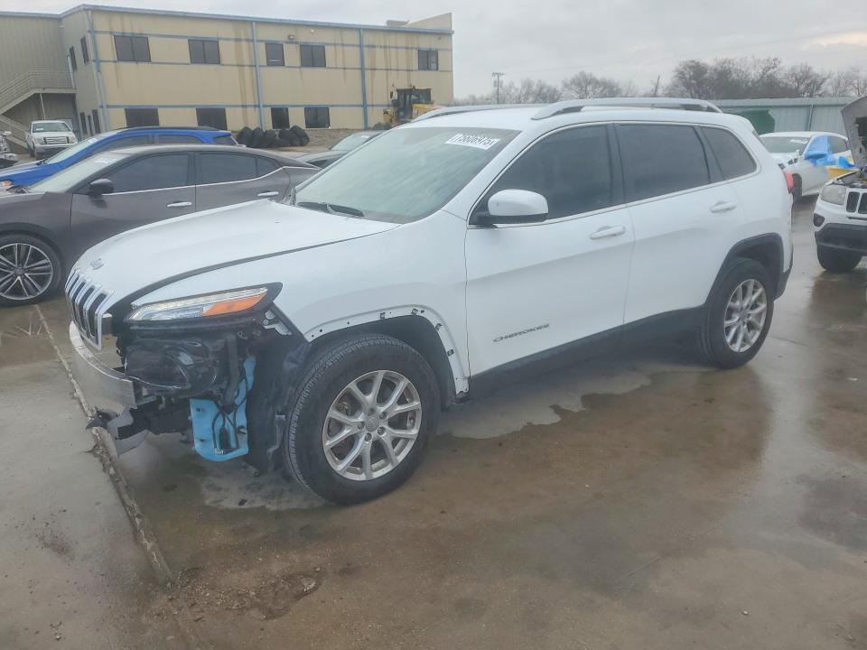JEEP CHEROKEE 2017 with VIN 1C4PJMCB8HD235363 - Photo from auction