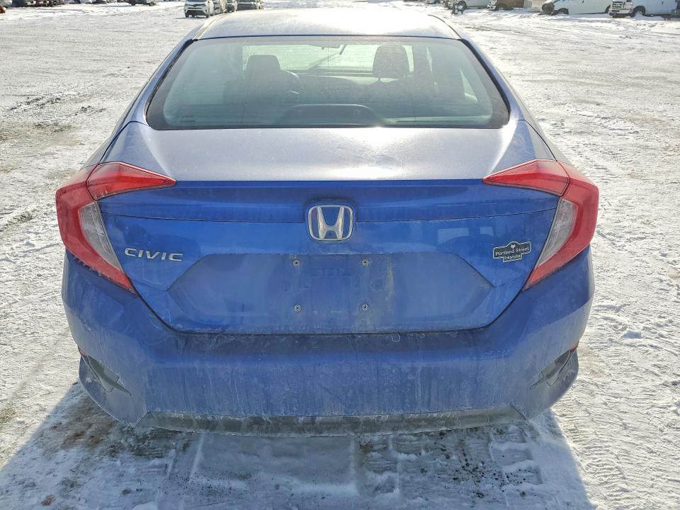 Photo 6 from auction – 2018 HONDA CIVIC with VIN 2HGFC2F59JH016308