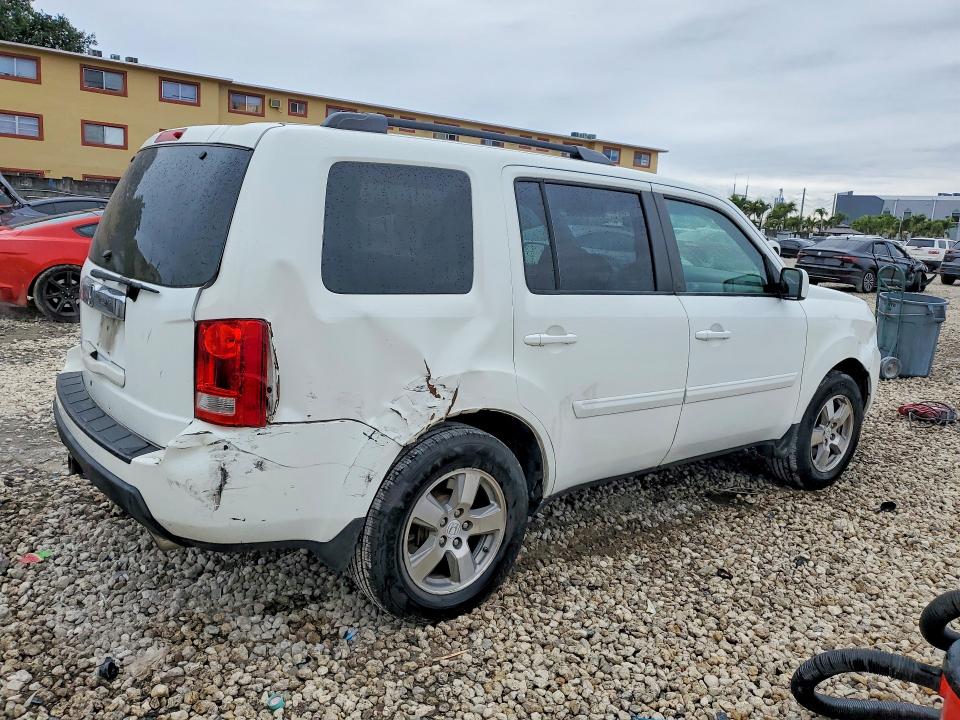 Photo 3 from auction – 2010 HONDA PILOT EX with VIN 5FNYF3H43AB006176