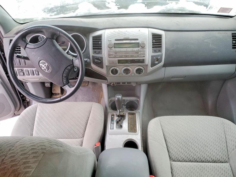 Photo 8 from auction – 2011 TOYOTA TACOMA with VIN 5TFUU4EN2BX021542