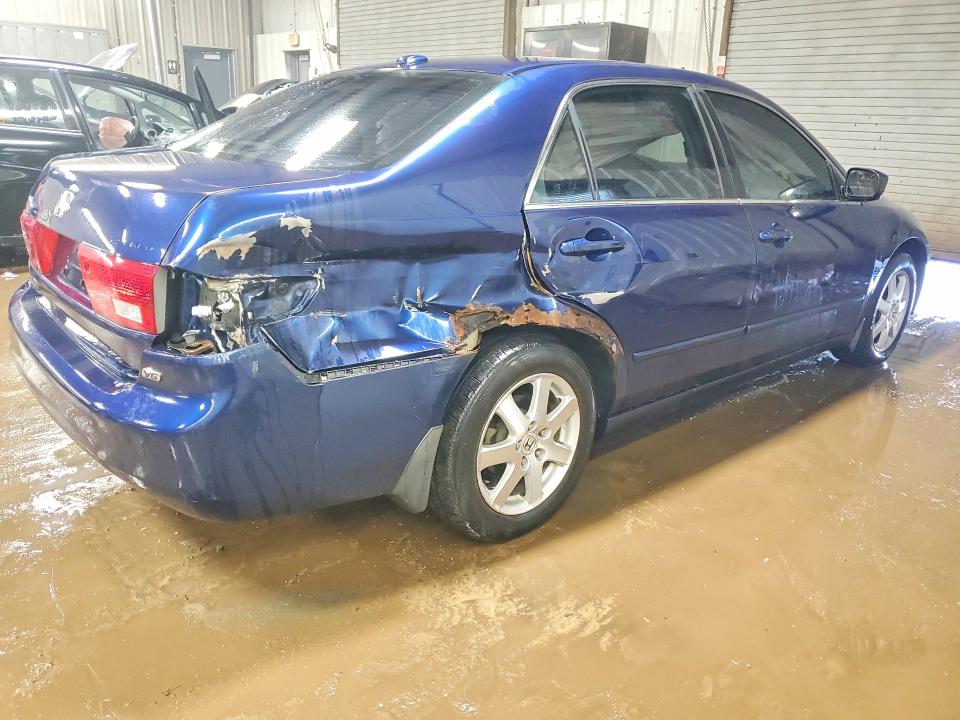 Photo 3 from auction – 2005 HONDA ACCORD with VIN 1HGCM66555A062228