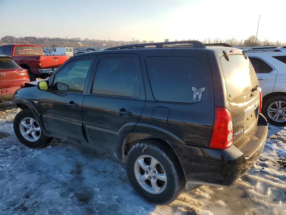 Photo 2 from auction – 2006 MAZDA TRIBUTE with VIN 4F2YZ06116KM32859