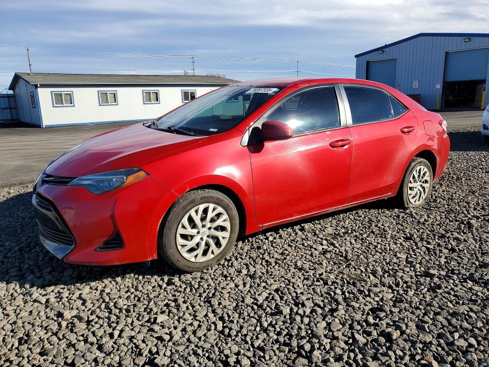 TOYOTA COROLLA 2019 with VIN 2T1BURHE1KC231886 - Photo from auction