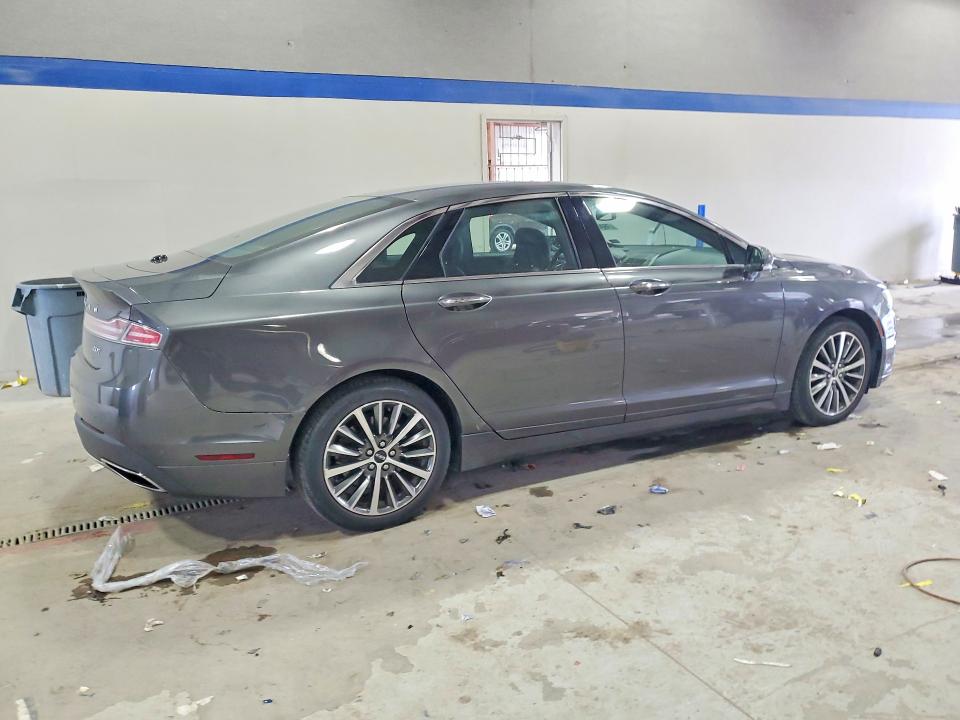 Photo 3 from auction – 2017 LINCOLN MKZ SELECT with VIN 3LN6L5C94HR637683