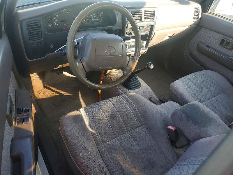 Photo 8 from auction – 1995 TOYOTA TACOMA with VIN 4TAUN53B3SZ001022