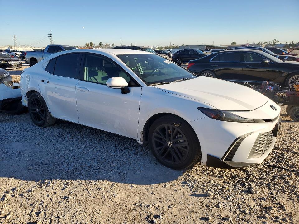 Photo 4 from auction – 2025 TOYOTA CAMRY with VIN 4T1DAACK4SU512501