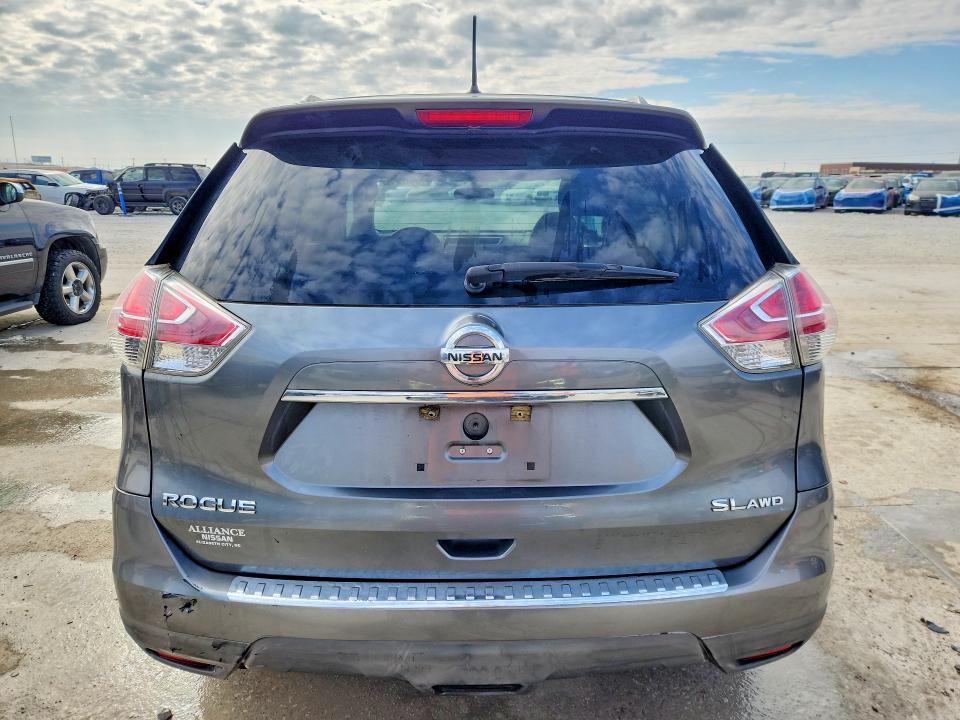 Photo 6 from auction – 2016 NISSAN ROGUE S with VIN 5N1AT2MVXGC760048