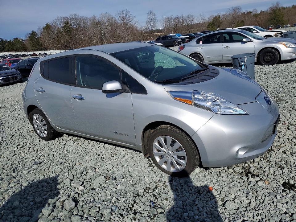Photo 4 from auction – 2017 NISSAN LEAF with VIN 1N4BZ0CP1HC310391